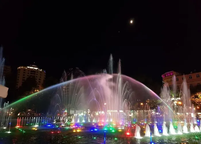 Live&work Commercial Bukra شقة *